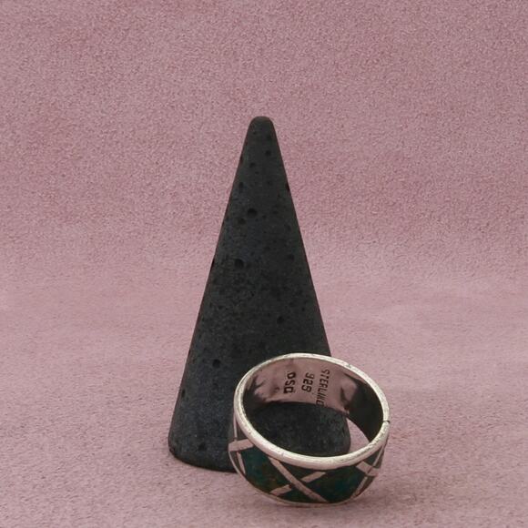 sterling silver vintage crushed turquoise x band ring size 8 - Picture 3 of 3